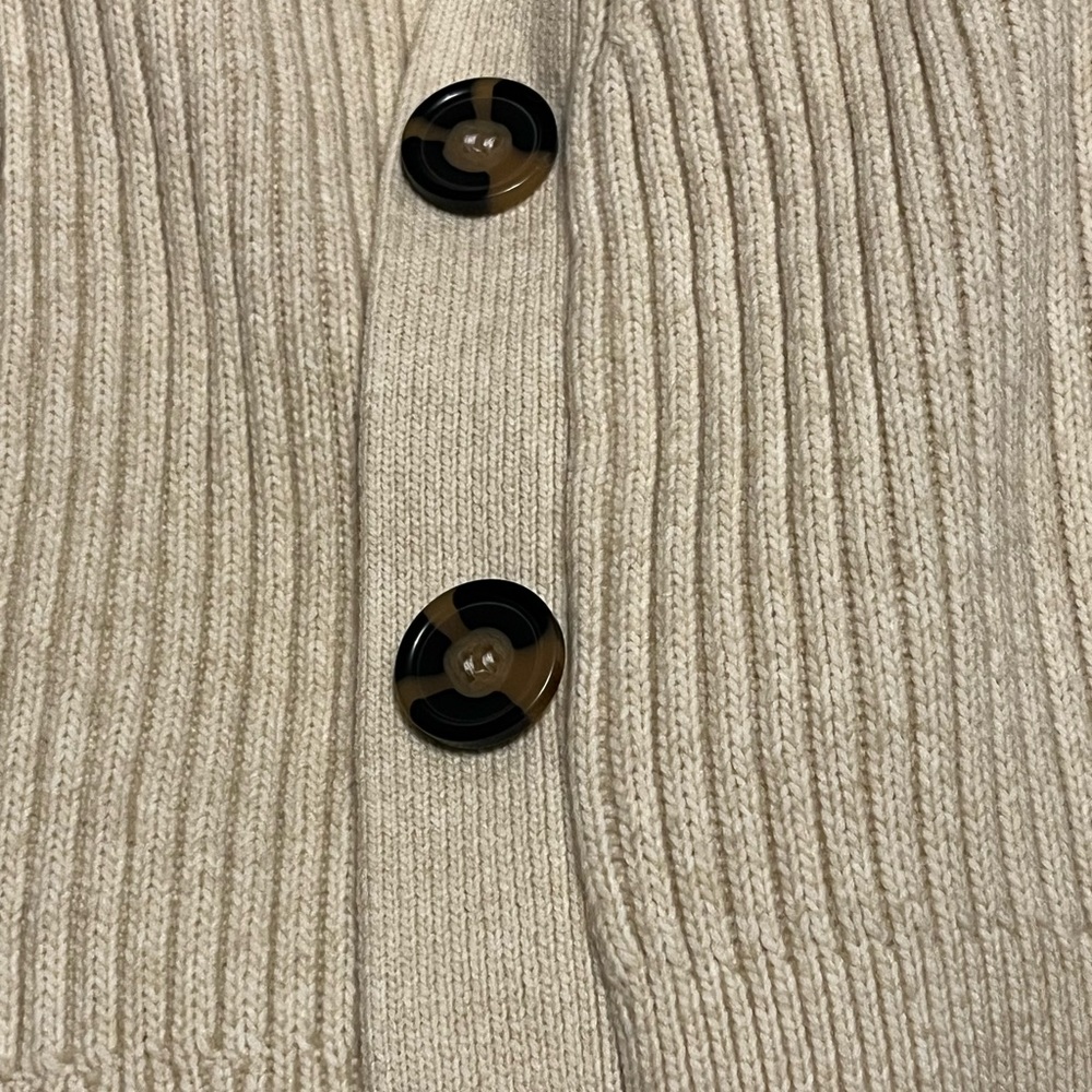 Cardigan - Picture 2 of 3